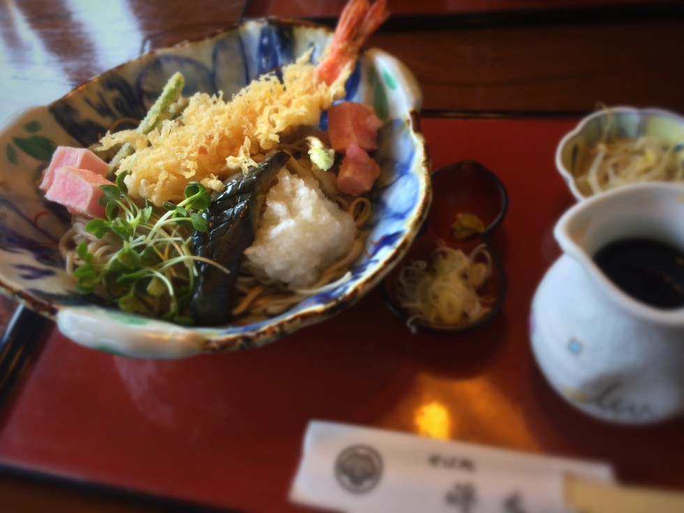 峰本の寒川そば